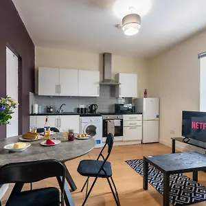 https://apt-1-bed-city-centre.cardiffhotelswales.com
